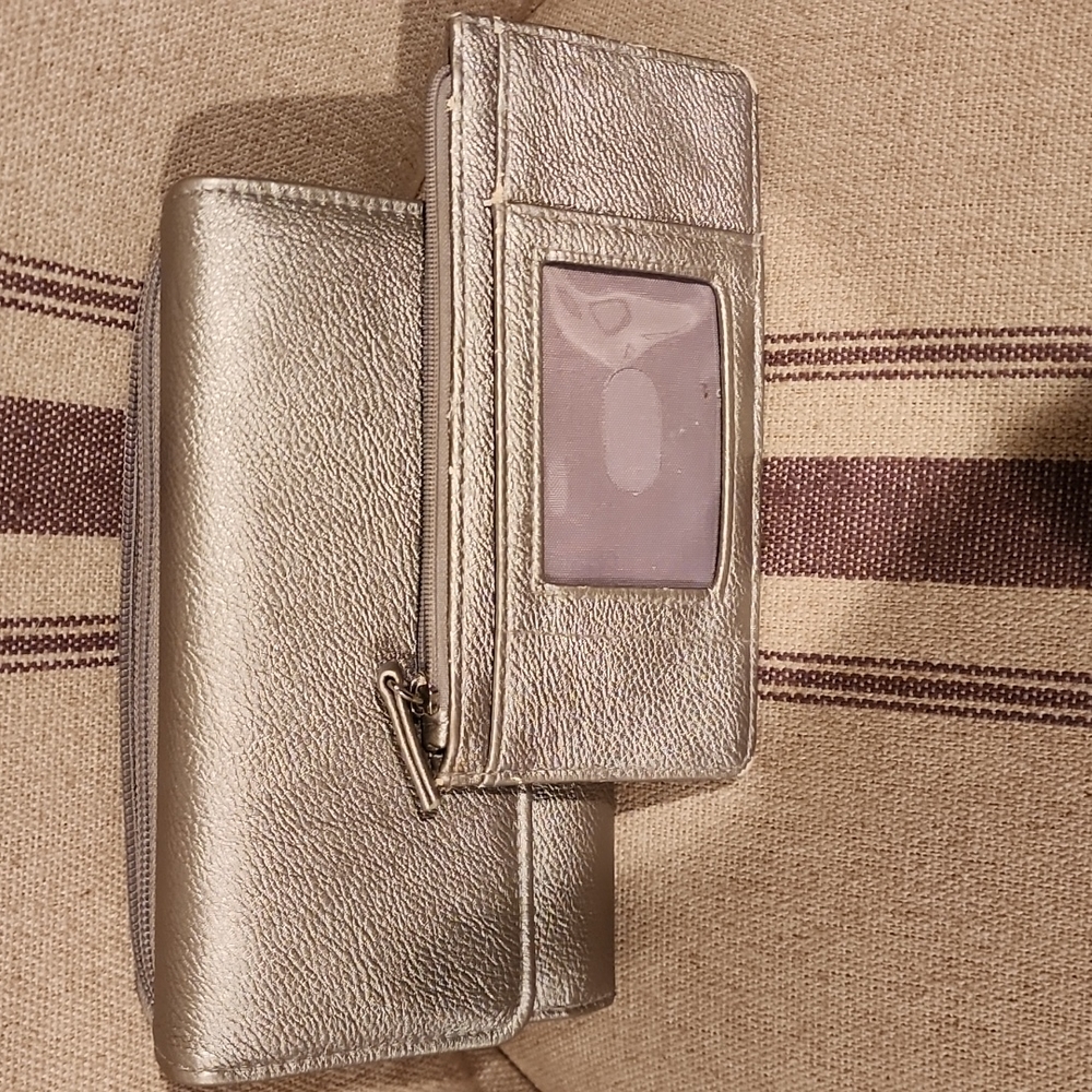 Organizer Wallet